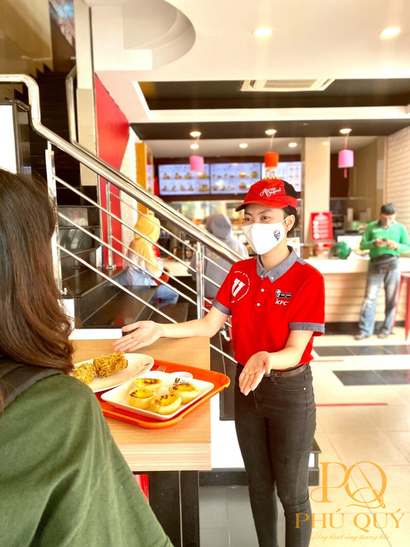 bao-quan-dong-phuc-luon-tuoi-moi