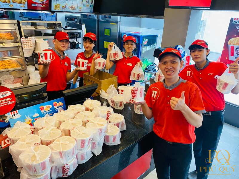 bieu-tuong-cua-tinh-than-dong-doi