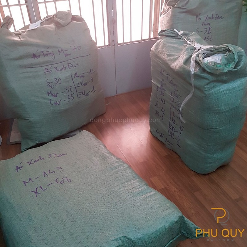 don-hang-ao-thun-ngan-hang-scb-h6