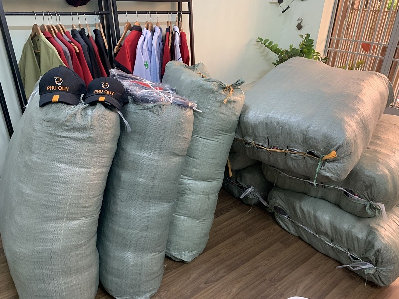 don-hang-cong-ty-senko-h3