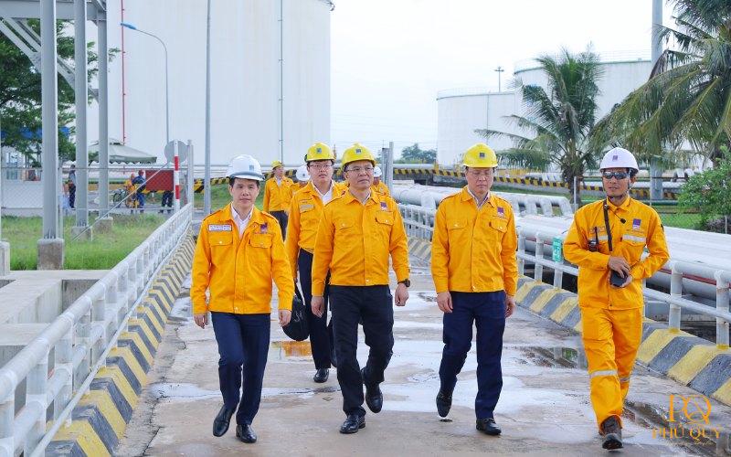 dong-phuc-cong-nhan-dau-khi-9