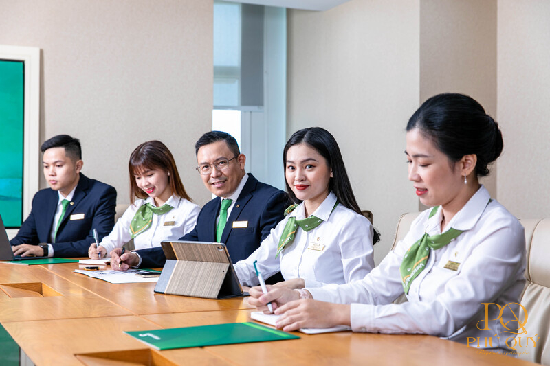 dong-phuc-nhan-vien-ngan-hang-5