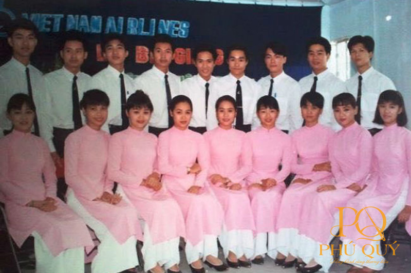 dong-phuc-vietnam-airlines-h8