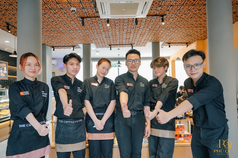 Tap-de-dong-phuc-cua-The-Coffee-House