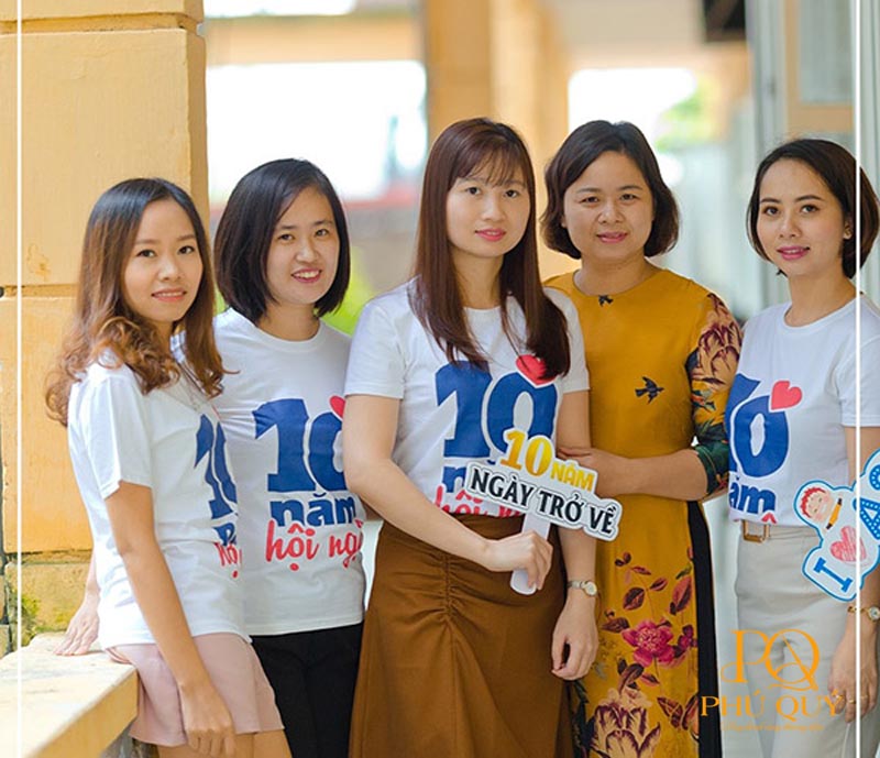 Đồng phục kỷ niệm ngày ra trường Đồng phục kỷ niệm ngày ra trường