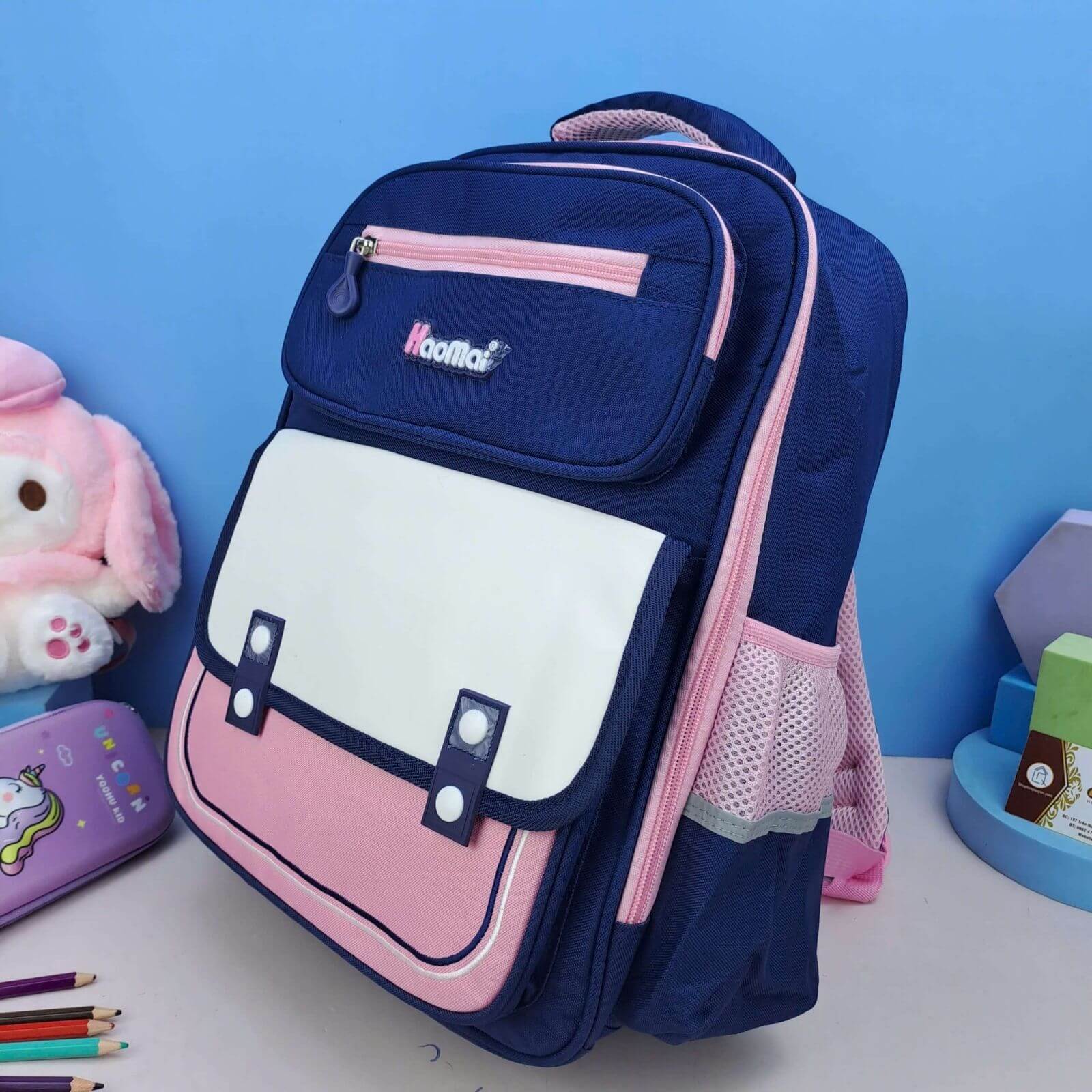 mẫu cặp phối 3 màu đơn giản