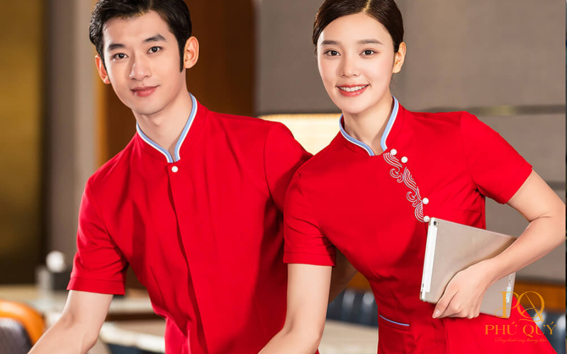 đồng phục nhân viên nhà hàng mang lại vẻ đẹp văn hoá