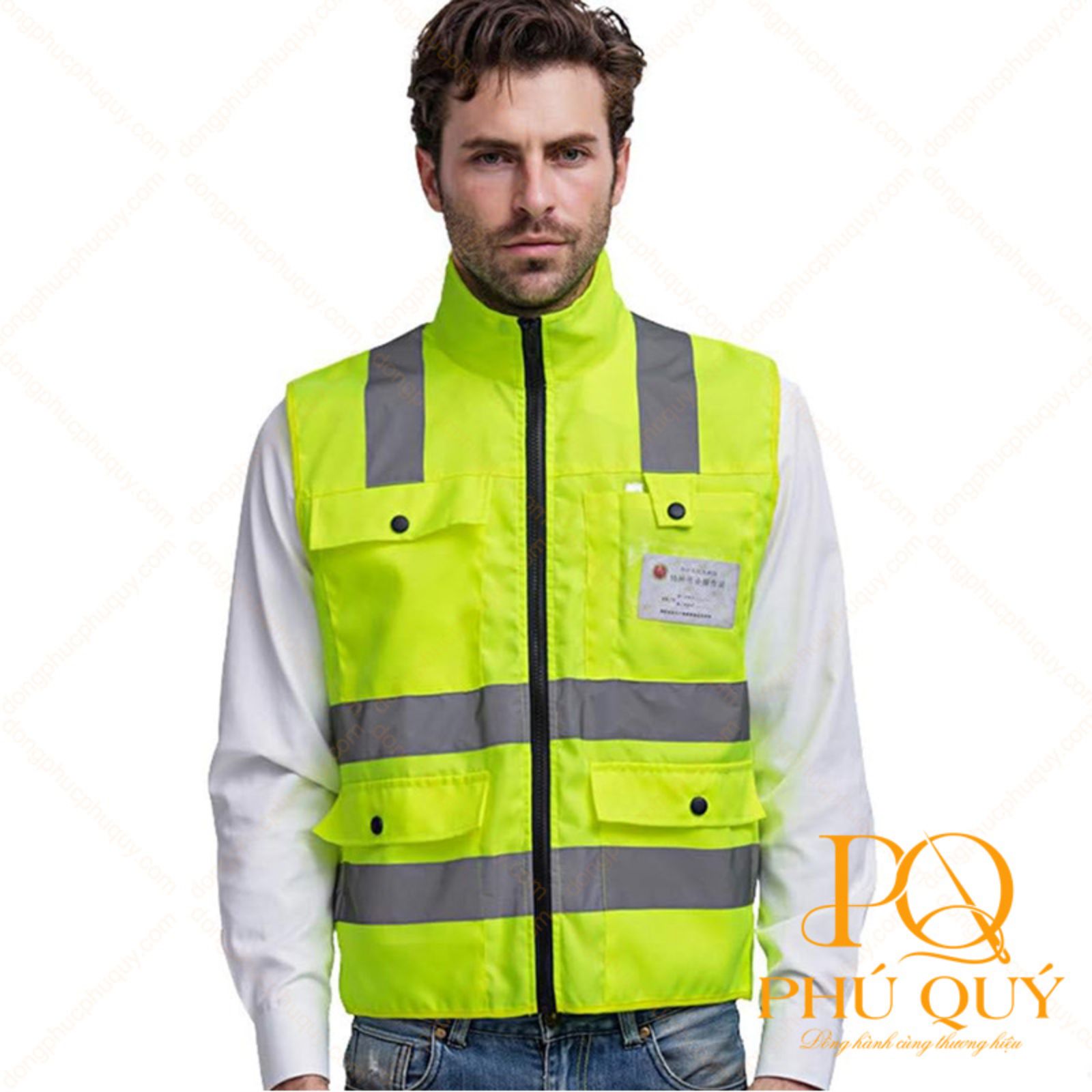 Mẫu áo khoác phản quang cổ trụ, túi hộp đa năng tiện dụng