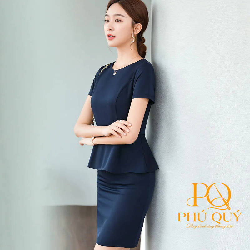 Đồng phục chân váy bút chì công sở
