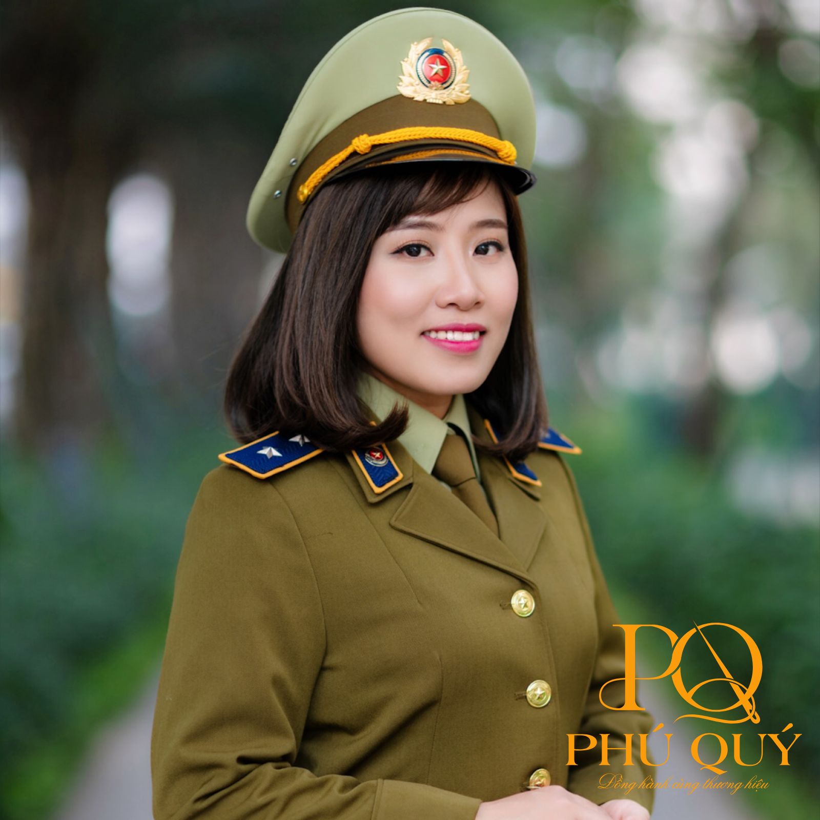 Mẫu áo vest đồng phục của cán bộ Quản lý thị trường lịch sự