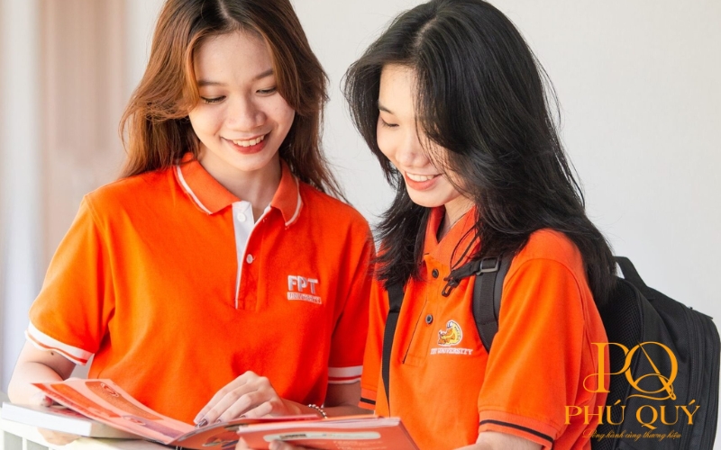 Áo polo đồng phục màu cam Đại học FPT TPHCM