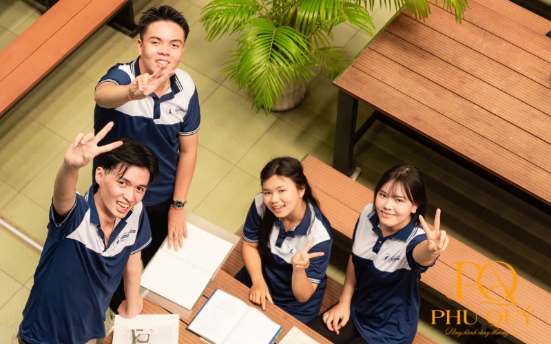 Áo polo đồng phục xanh trắng Đại học Khoa học Tự nhiên