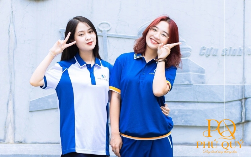 Mẫu áo polo đồng phục xanh trắng Đại học Luật Hà Nội