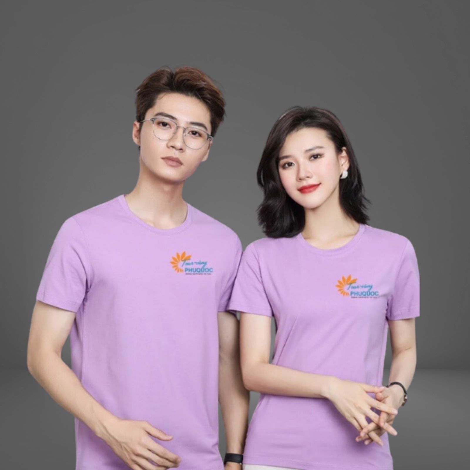 Áo thun nhân viên studio cổ tròn