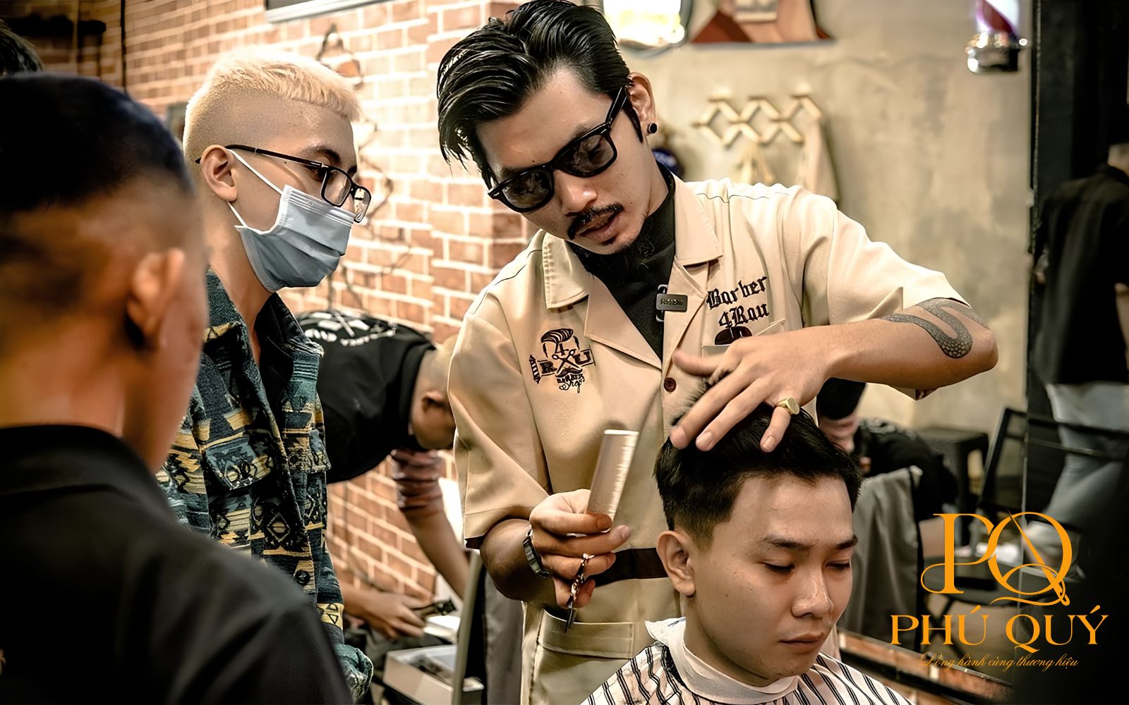 đặc điểm áo đồng phục barber
