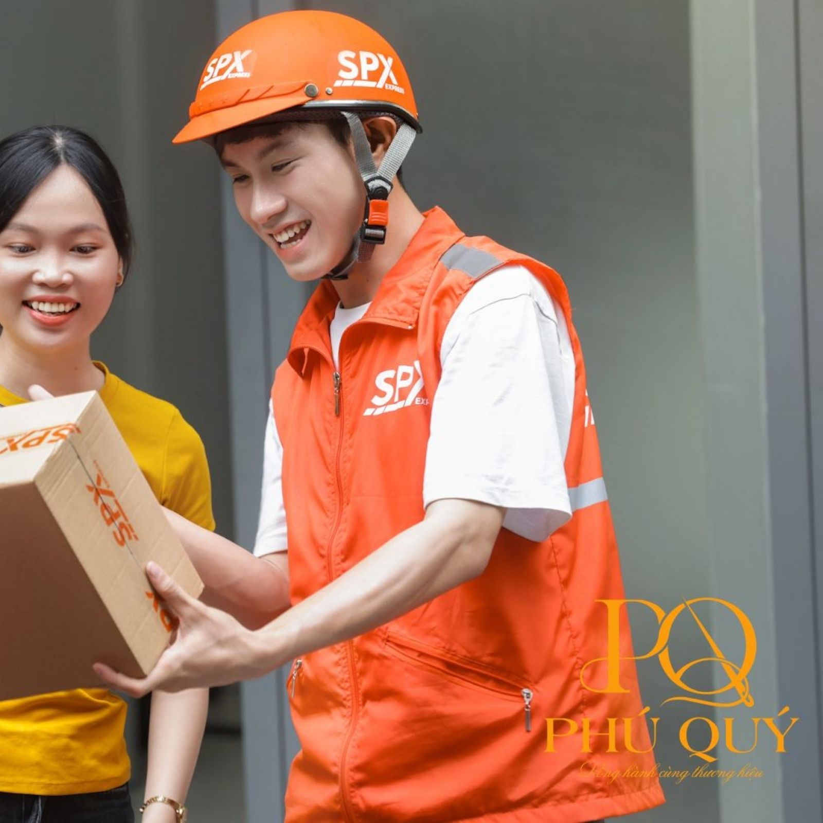Đồng phục shipper nhà nước thể hiện sự chuyên nghiệp