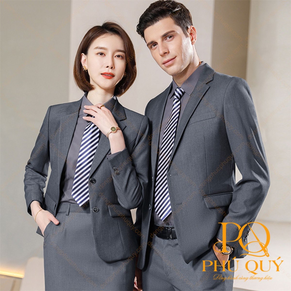 Đồng phục quản lý khách sạn kiểu vest cho nam và nữ